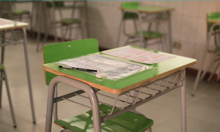 Deserción y frustración profesional: el costo de la alarmante escasez de orientadores educacionales en Chile