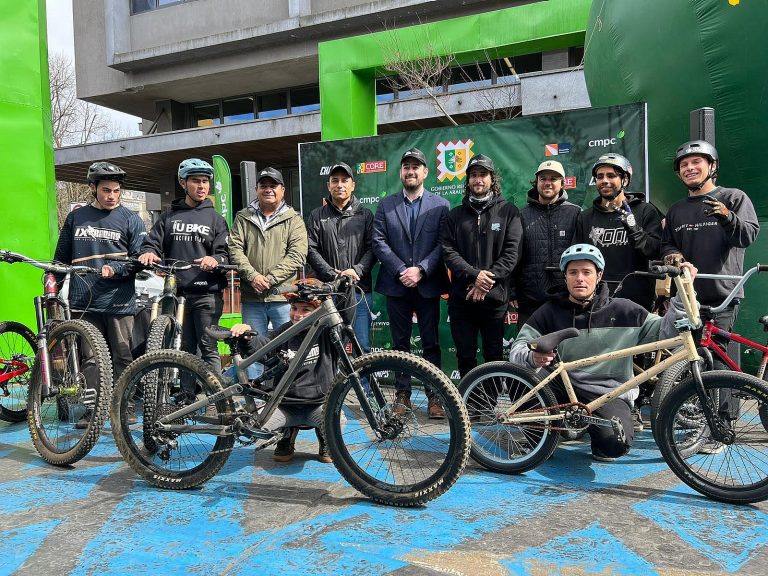 Gobierno Regional y CMPC traen la fiesta del mountainbike a la Araucanía con campeonato de descenso en Angol, Temuco y Loncoche