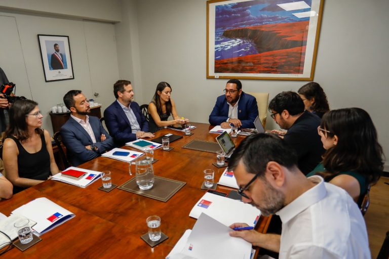 Comienza a sesionar la mesa técnica para perfeccionar el Sistema de Admisión Escolar (SAE)