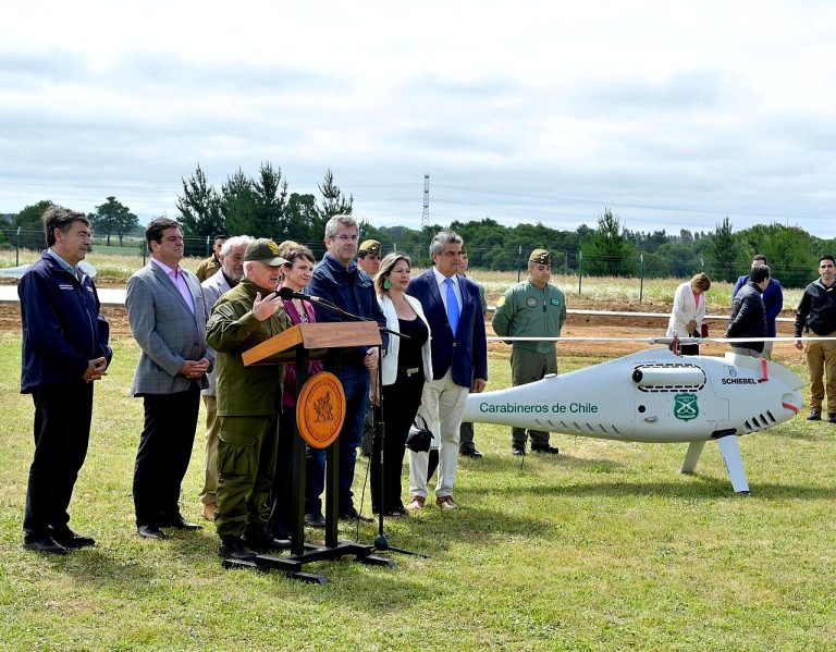 ENTREGAN AERONAVE NO TRIPULADA A CARABINEROS EN LA ARAUCANÍA  Y DESTACAN BAJA DE UN 70% EN ATAQUES VIOLENTOS