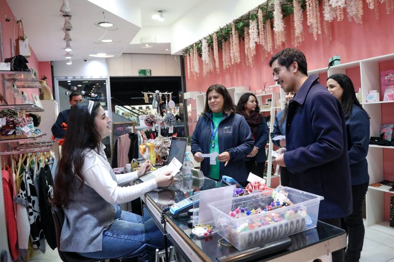 Dirección del Trabajo llamó a respetar este 1 de mayo el feriado obligatorio e irrenunciable del Comercio