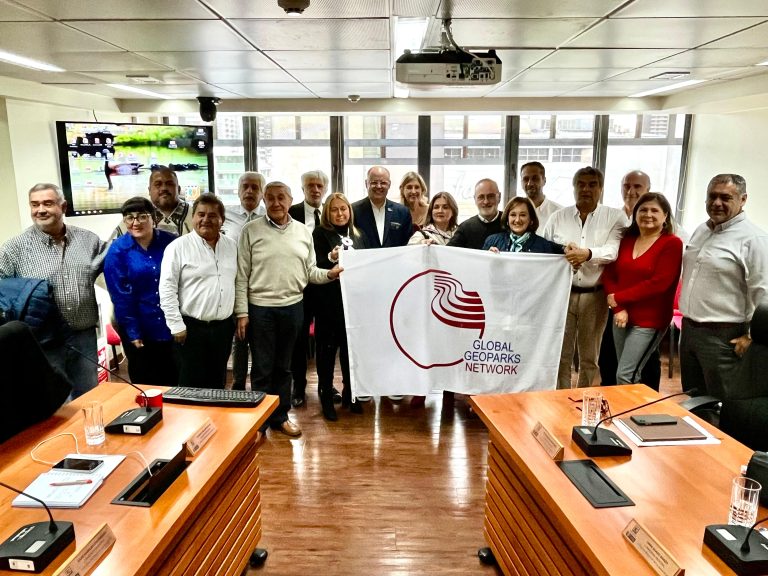 Ratifican que La Araucanía será sede de encuentro internacional sobre Geoparques
