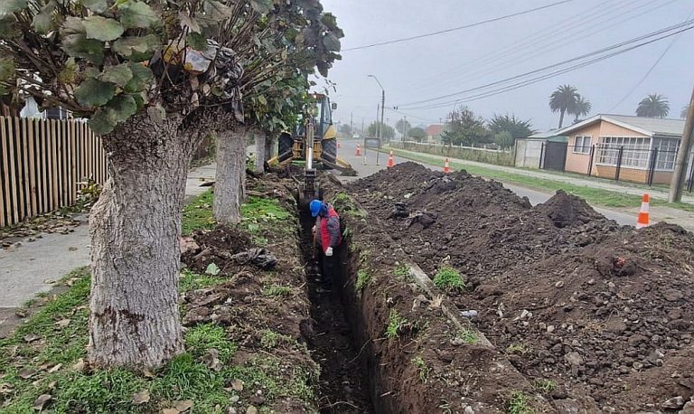 13 mil metros de tuberías de agua se renovarán en 19 localidades de la región