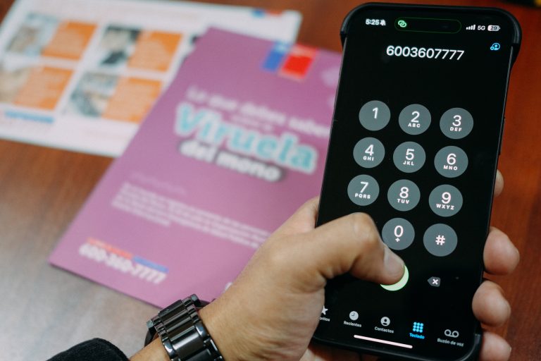 Salud Responde opera 24/7