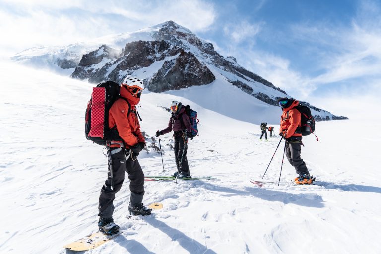 En Malalcahuello Lippi realiza lanzamiento de su serie documental sobre la  Cordillera de los Andes