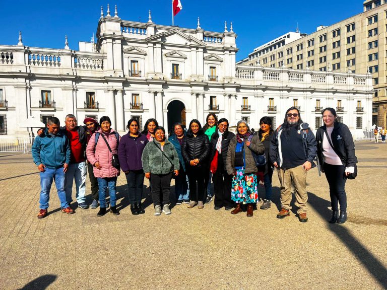 Muestra y Taller: “Oficios de tradición familiar e identidad cultural de Lonquimay” llega hasta el centro cultural La Moneda