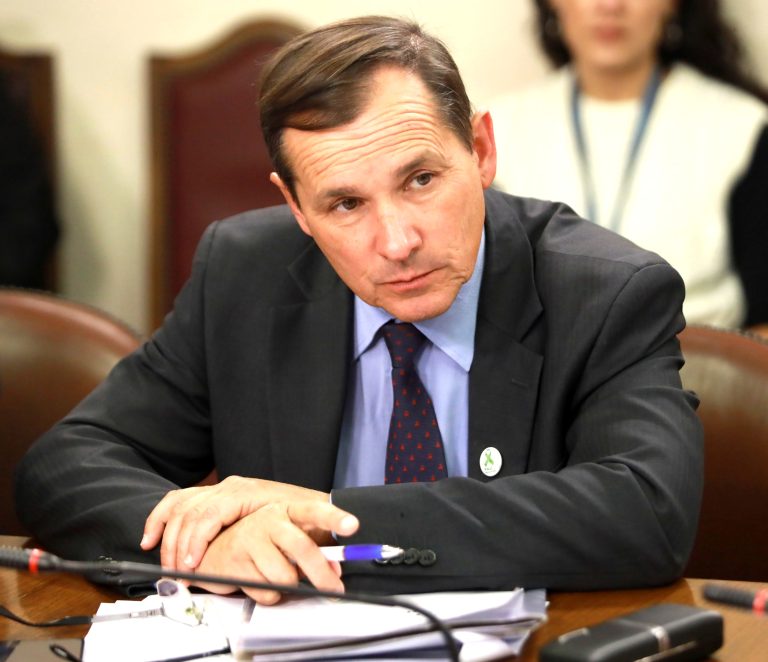 Diputado Jorge Rathgeb solicita mayor presencia de especialistas en salud mental en la zona norte de La Araucanía