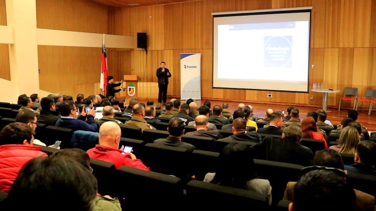 Gran convocatoria en Seminario de Robo de cables liderado por Frontel en Angol
