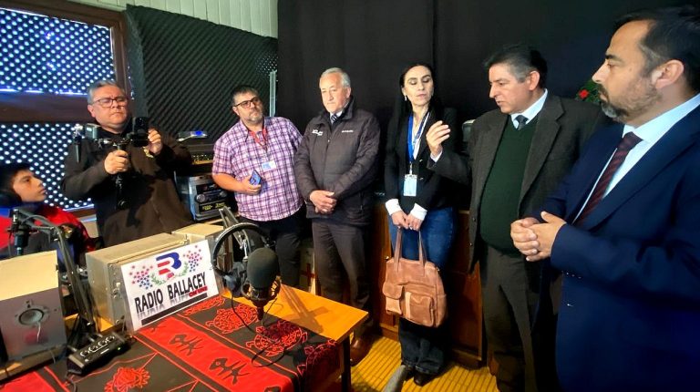 Radio Ballacey sale al aire en Angol por la señal de 107.5 FM