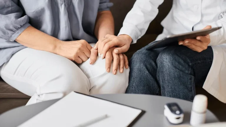 Ipsos: Chile encabeza la preocupación mundial por problemas de salud mental