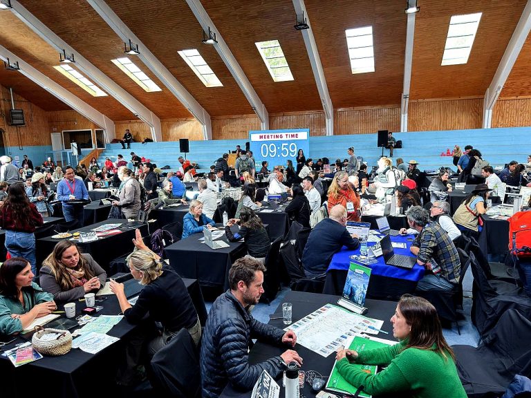 Con éxito finalizó la participación de Turismo Indígena Chile en Adventure Travel World Summit 2025.