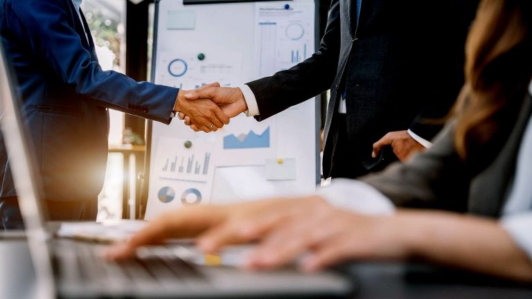 La cercanía humana es la clave para fidelizar clientes en un mundo empresarial digital