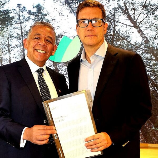 Alcalde Macaya gestiona avances para destrabar proyectos habitacionales en Collipulli