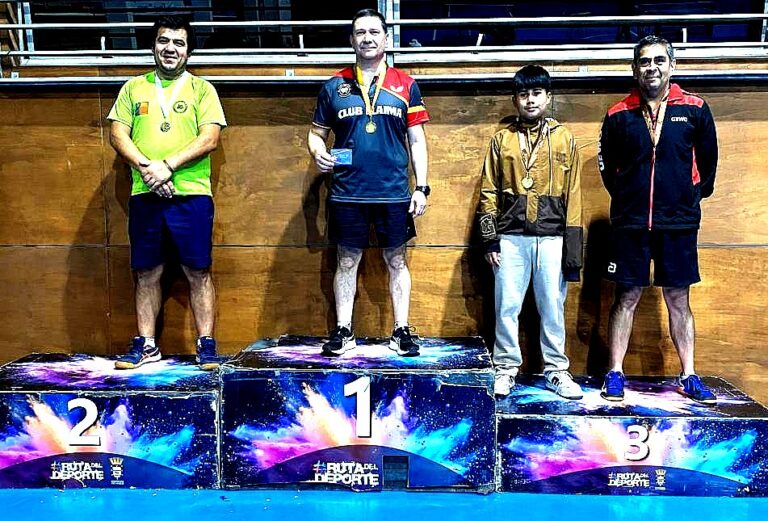 El Tenis de Mesa de Collipulli Brilla en Los Ángeles: Reyes y Mardones en el Podio