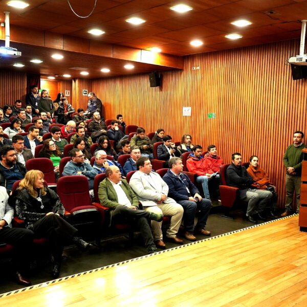 Gobierno de La Araucanía anuncia fondo para equipar a los 32 municipios con equipamiento de última generación para enfrentar emergencias