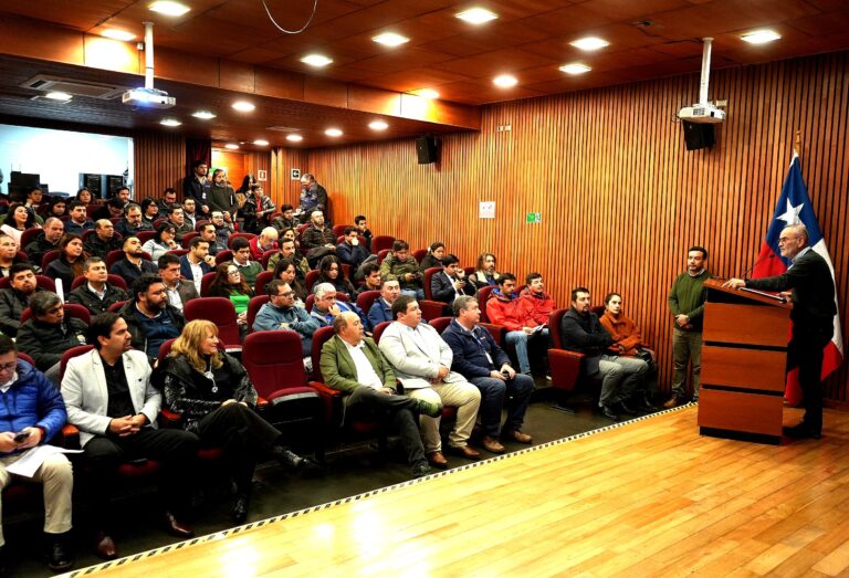Gobierno de La Araucanía anuncia fondo para equipar a los 32 municipios con equipamiento de última generación para enfrentar emergencias