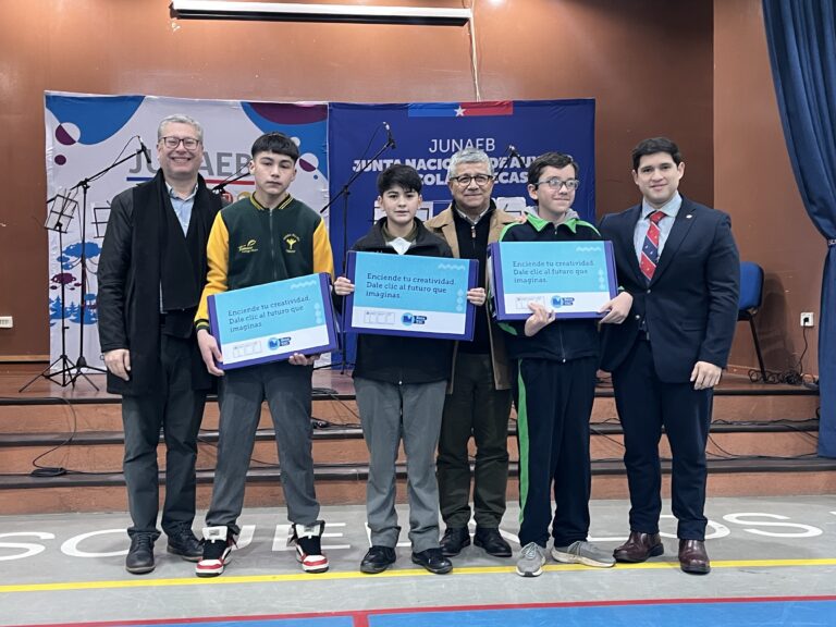 Beca TIC 2026: más de 5.500 estudiantes de La Araucanía recibirán un computador portatil gratuito