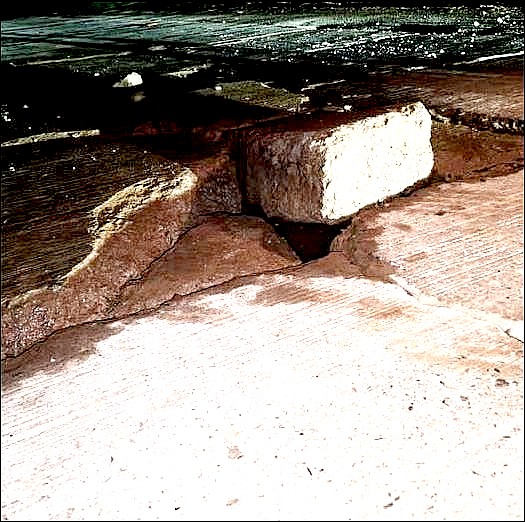 Grave desperfecto en Ruta R-22 genera preocupación y pone en riesgo a conductores en sector próximo a Mininco