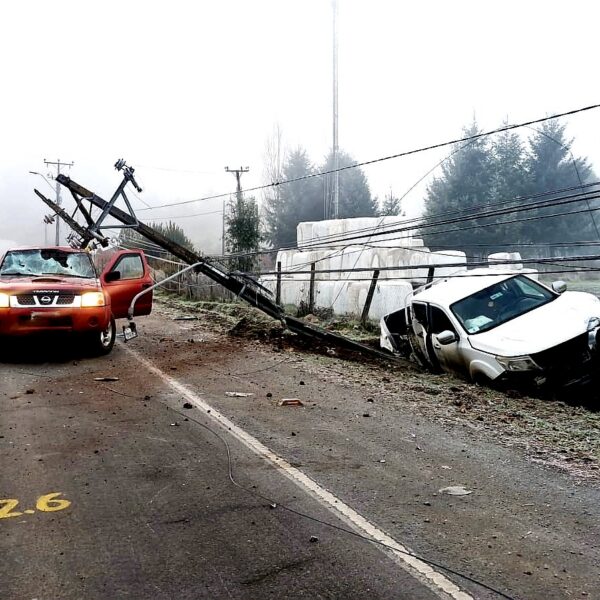 Frontel refuerza llamado a la prevención ante reiterados accidentes vehiculares contra postes en La Araucanía.