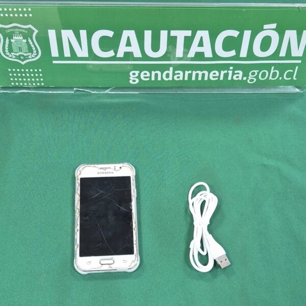 GENDARMERÍA DETECTA “PELOTAZO” CON TELÉFONO CELULAR AL INTERIOR DEL CDP DE ANGOL