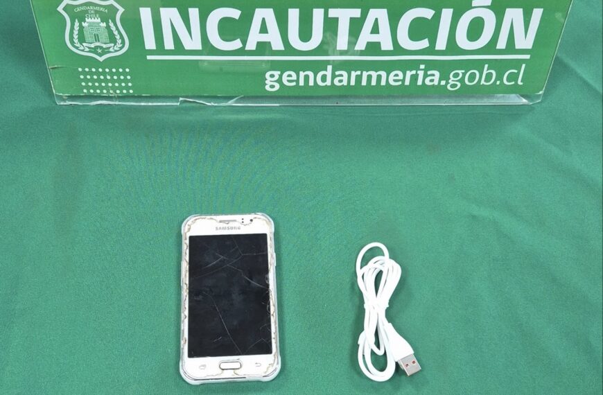 GENDARMERÍA DETECTA “PELOTAZO” CON TELÉFONO CELULAR AL INTERIOR DEL CDP DE ANGOL