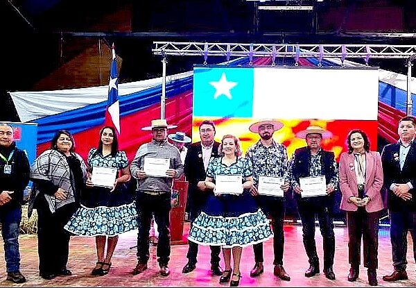 Ercilla se convirtió en la capital regional de la Cueca de Personas Mayores
