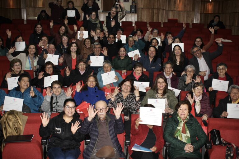 Fondo Nacional del Adulto Mayor permitirá concretar 31 proyectos en Angol y Renaico