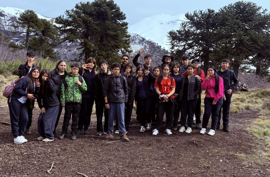 Cien niños y niñas de La Araucanía participaron en jornada deportiva en Corralco